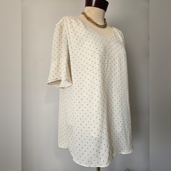 ALFRED SUNG Cream Polka Dot Blouse. Short Bell Sleeves.  Size XL - Picture 3 of 12